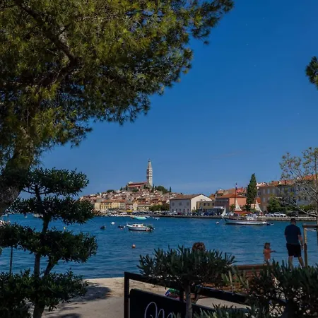 Διαμέρισμα Maria