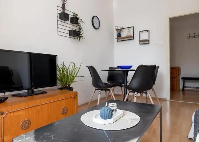 Maria Διαμέρισμα *